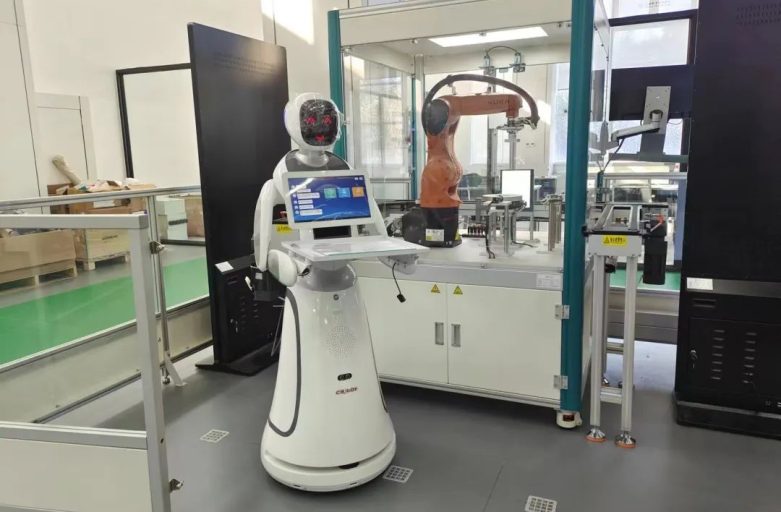 Robot sebagai Asisten Guru